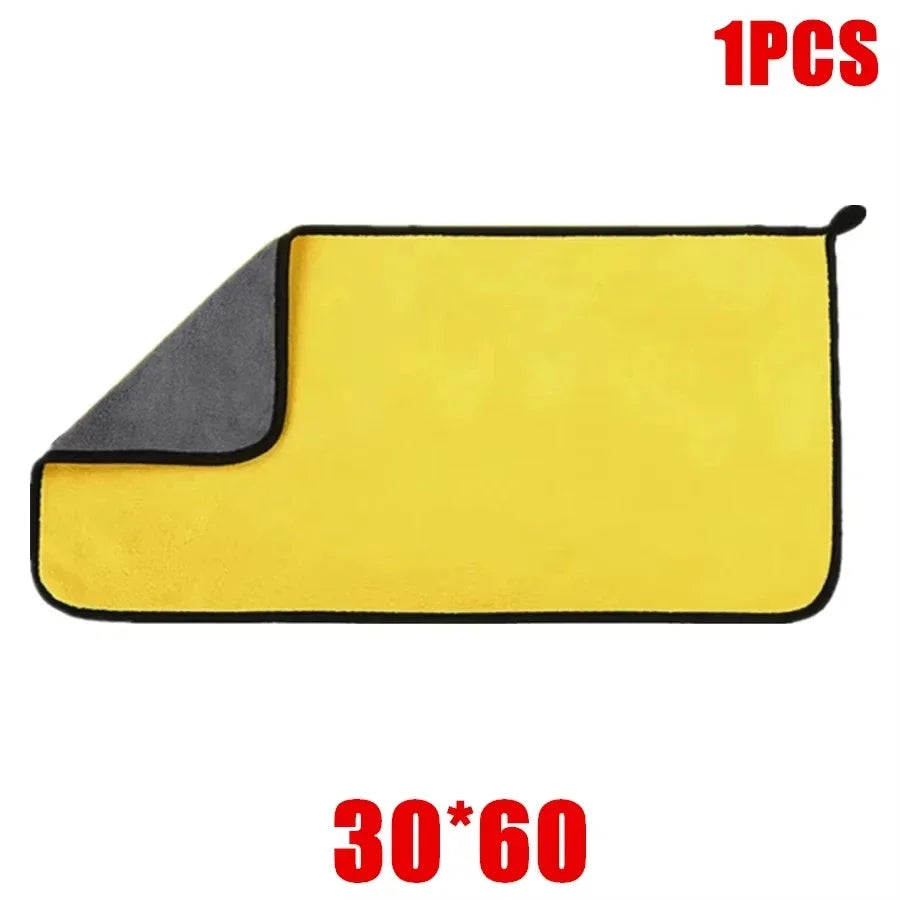Microfiber Cleaning Towels – soft, quick-dry cloths for car windows & mirrors (30×60 cm)